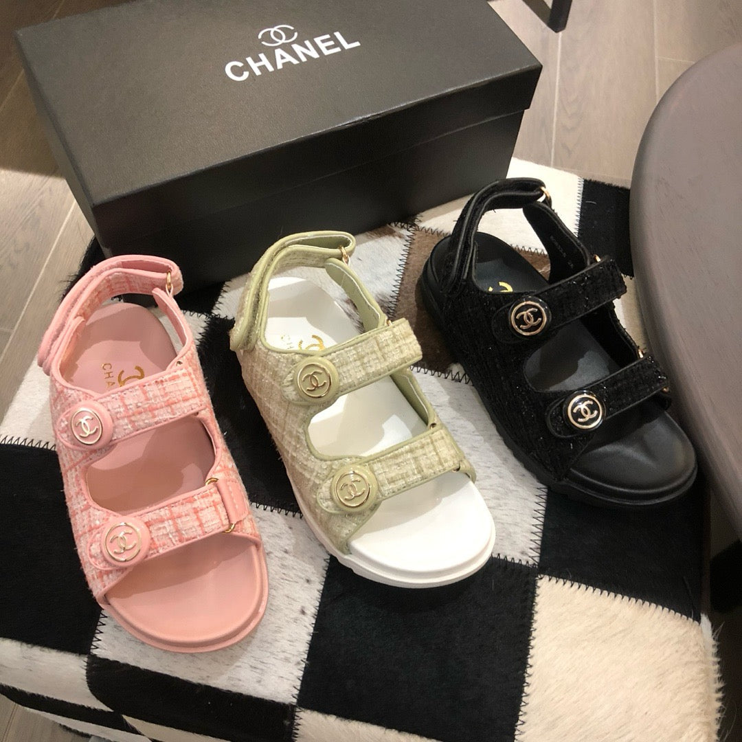 Chanteu Sandals