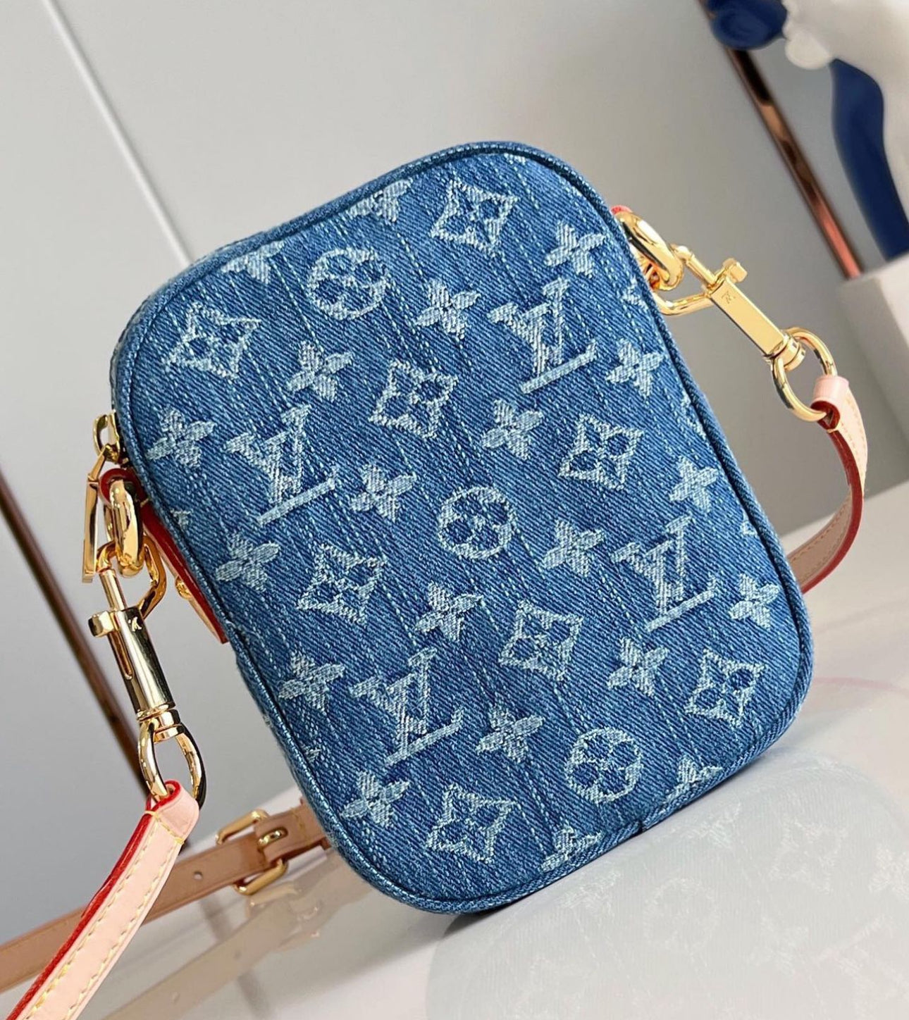 Denim Pochette