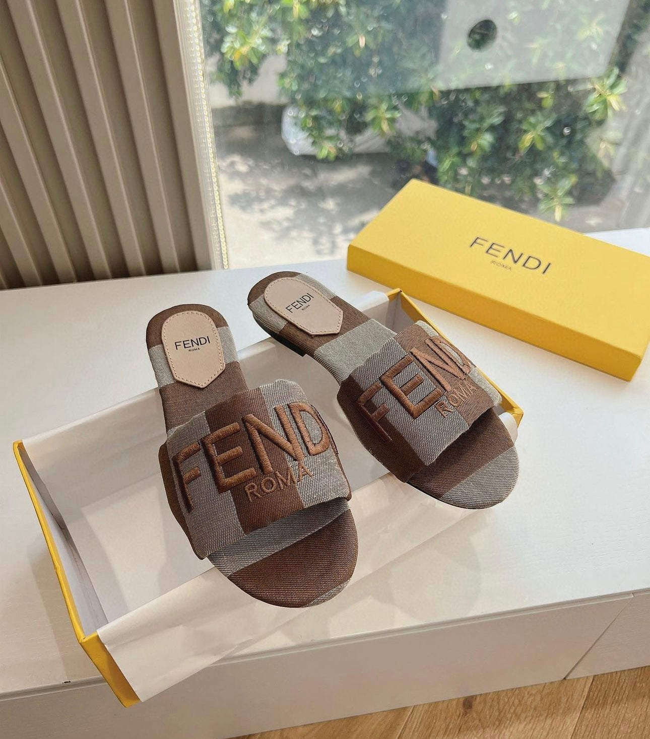 FF Sandals