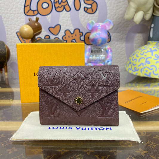 Victorine Wallet