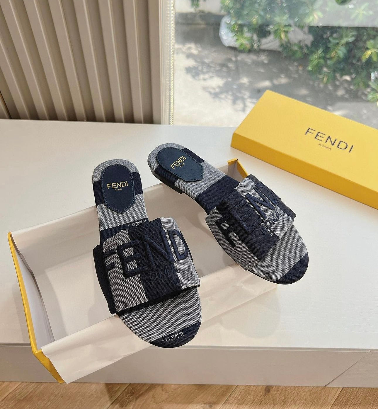 FF Sandals