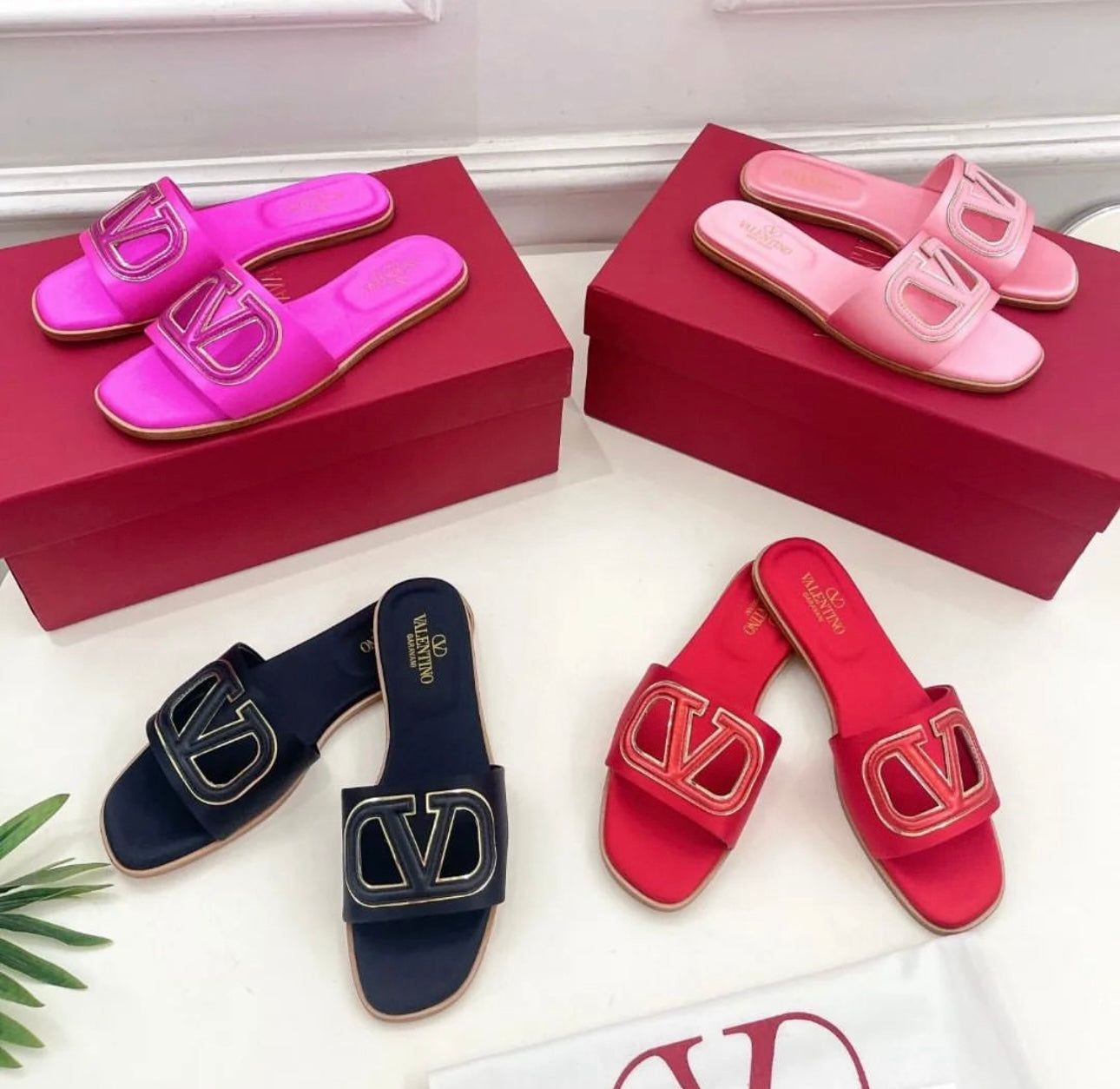 Logo Sandals