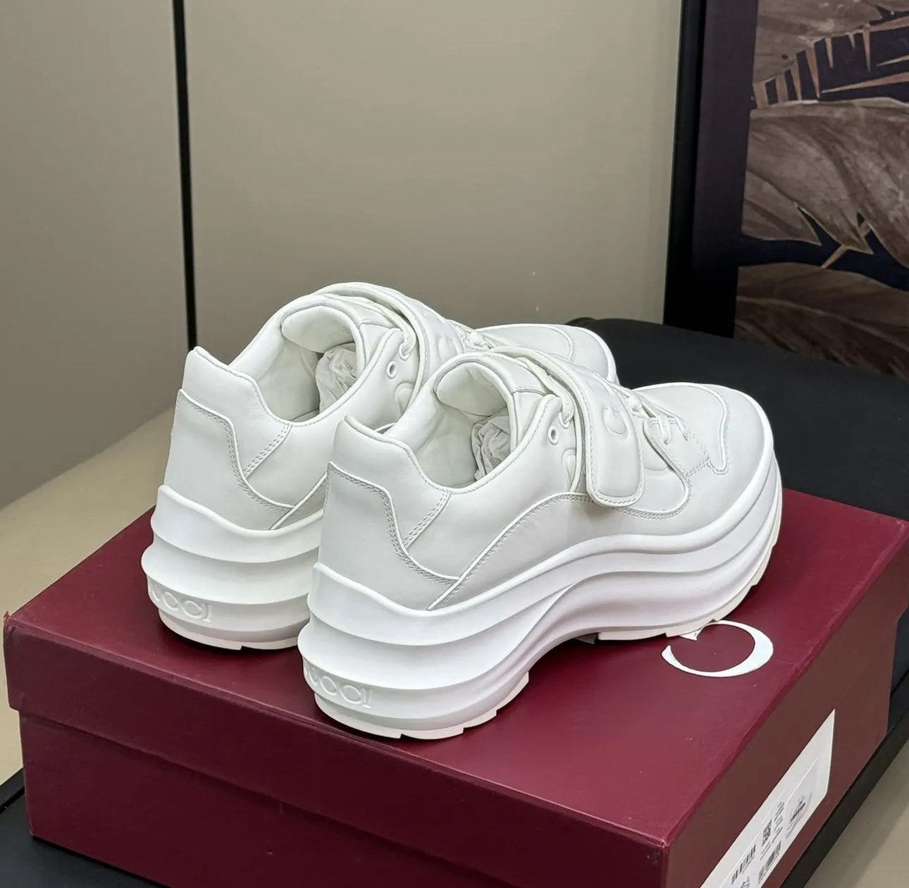 Wave Sneaker