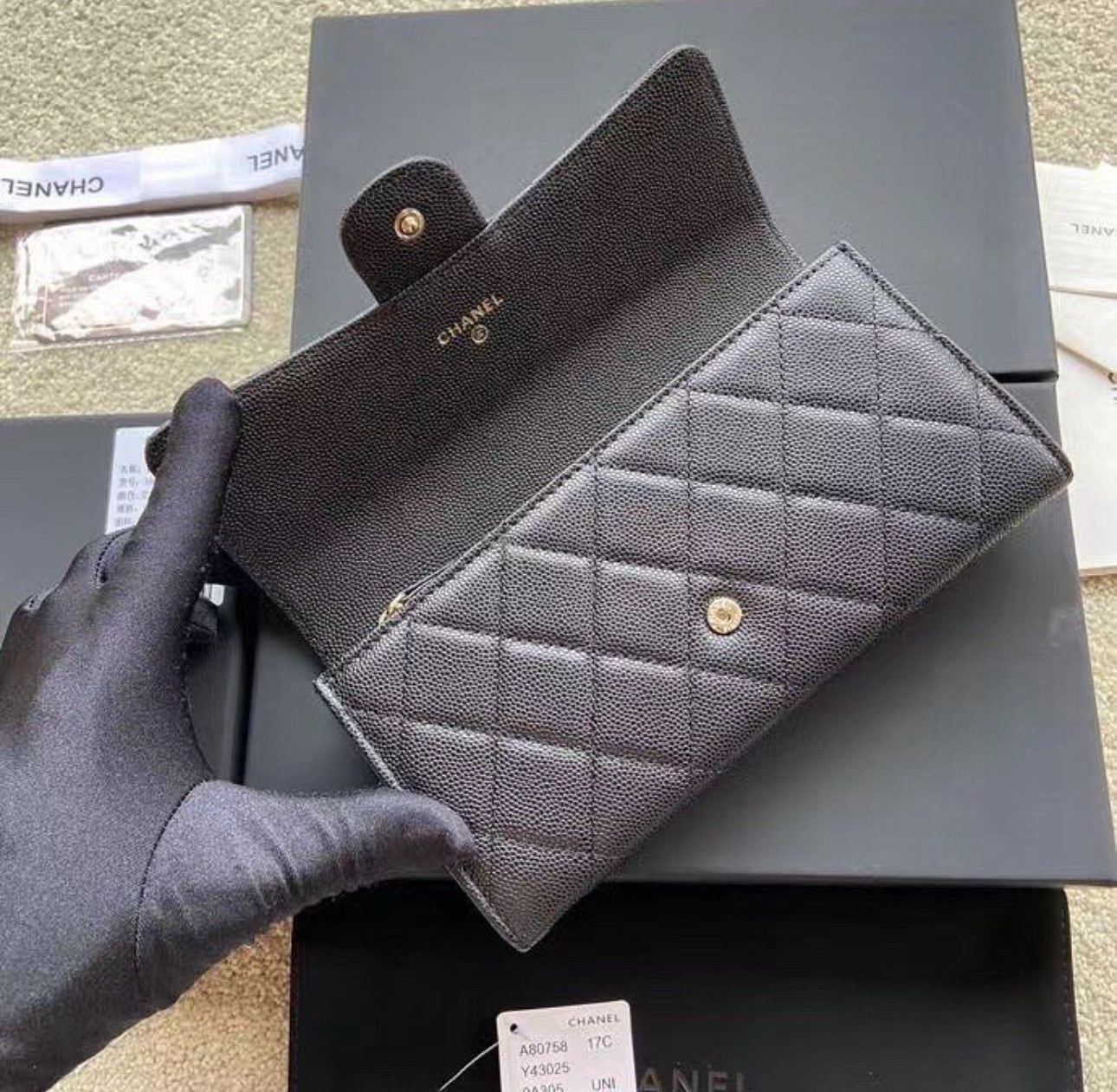 CC Caviar Wallet