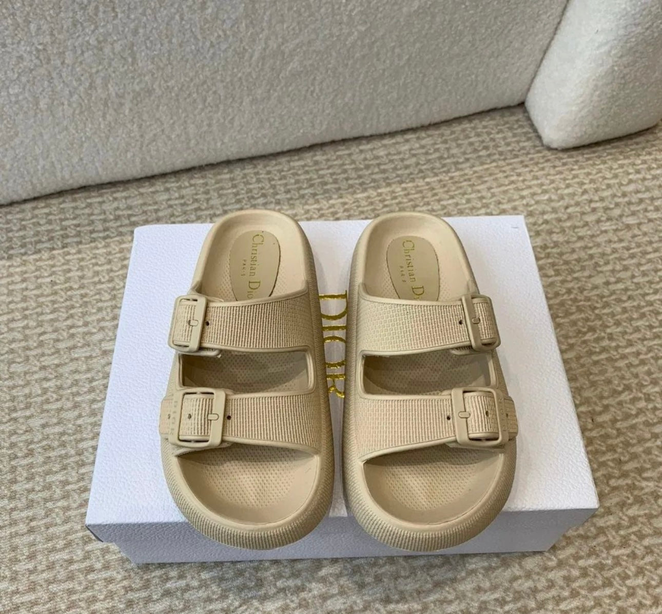 CD Sandals