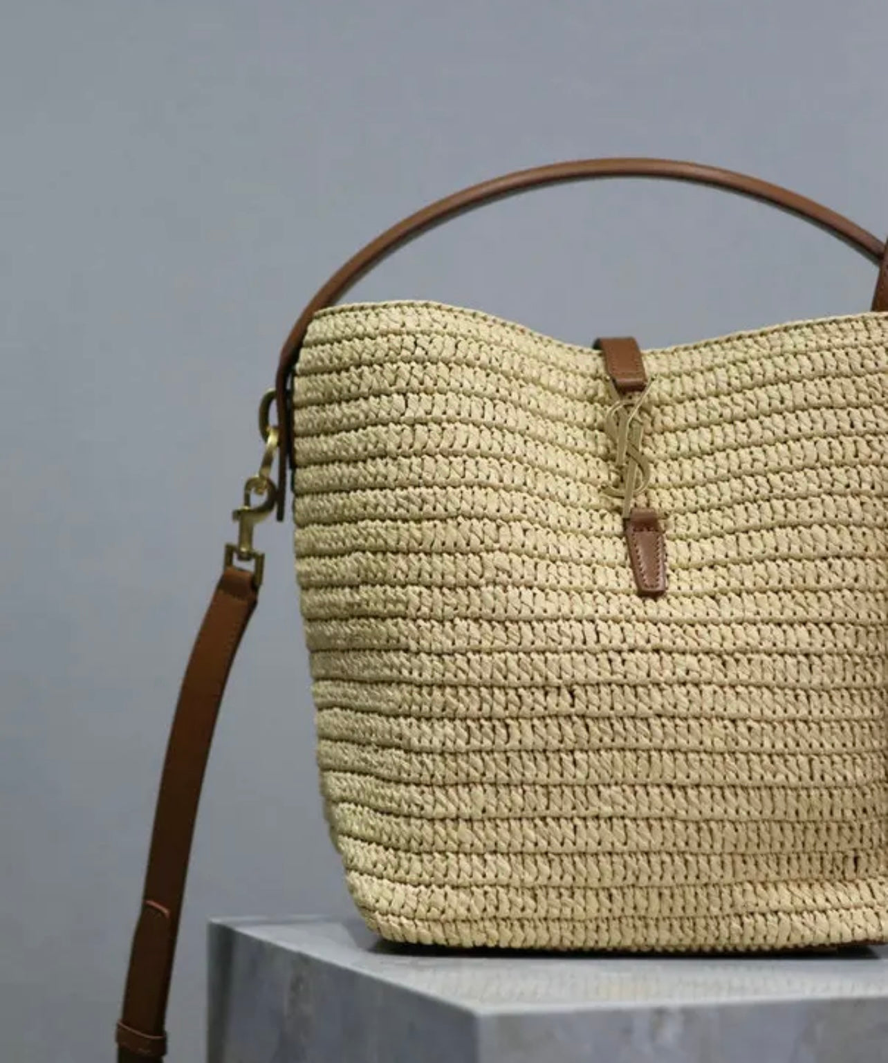 37 Raffia