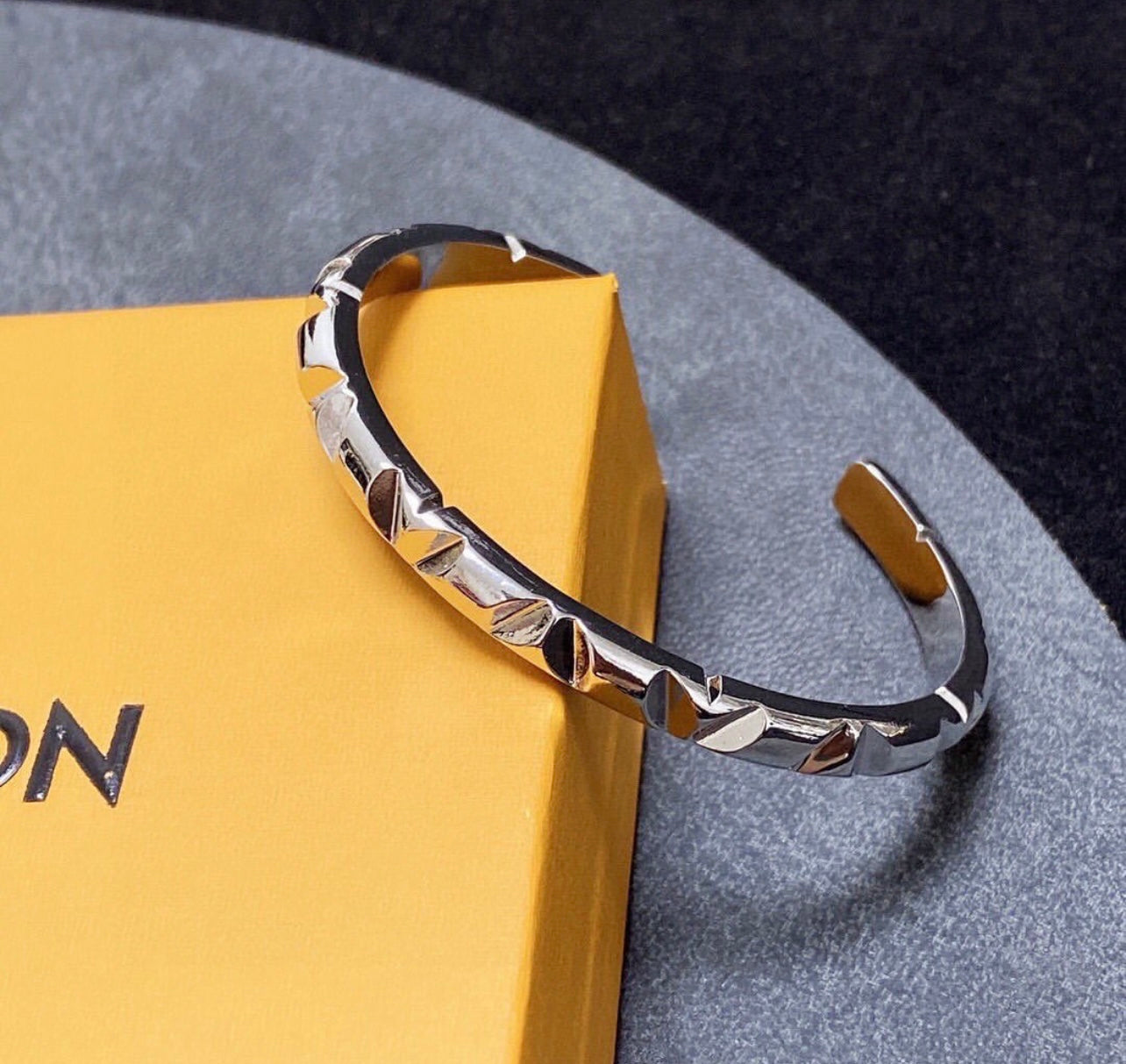 Logo Bracelet