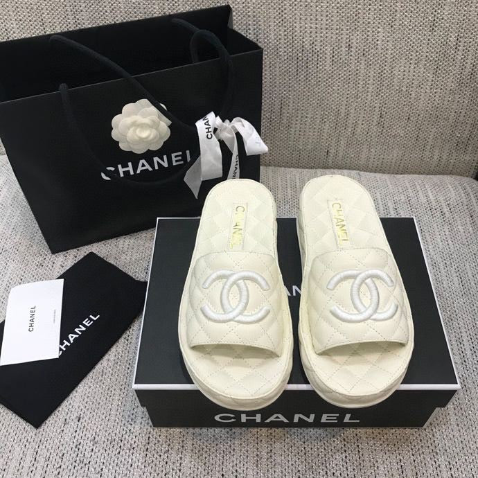 CC Leather Sandals