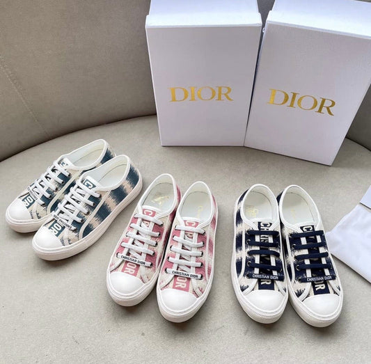 Walk n Dior