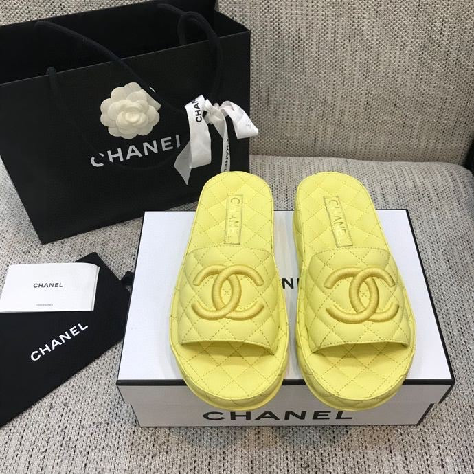 CC Leather Sandals