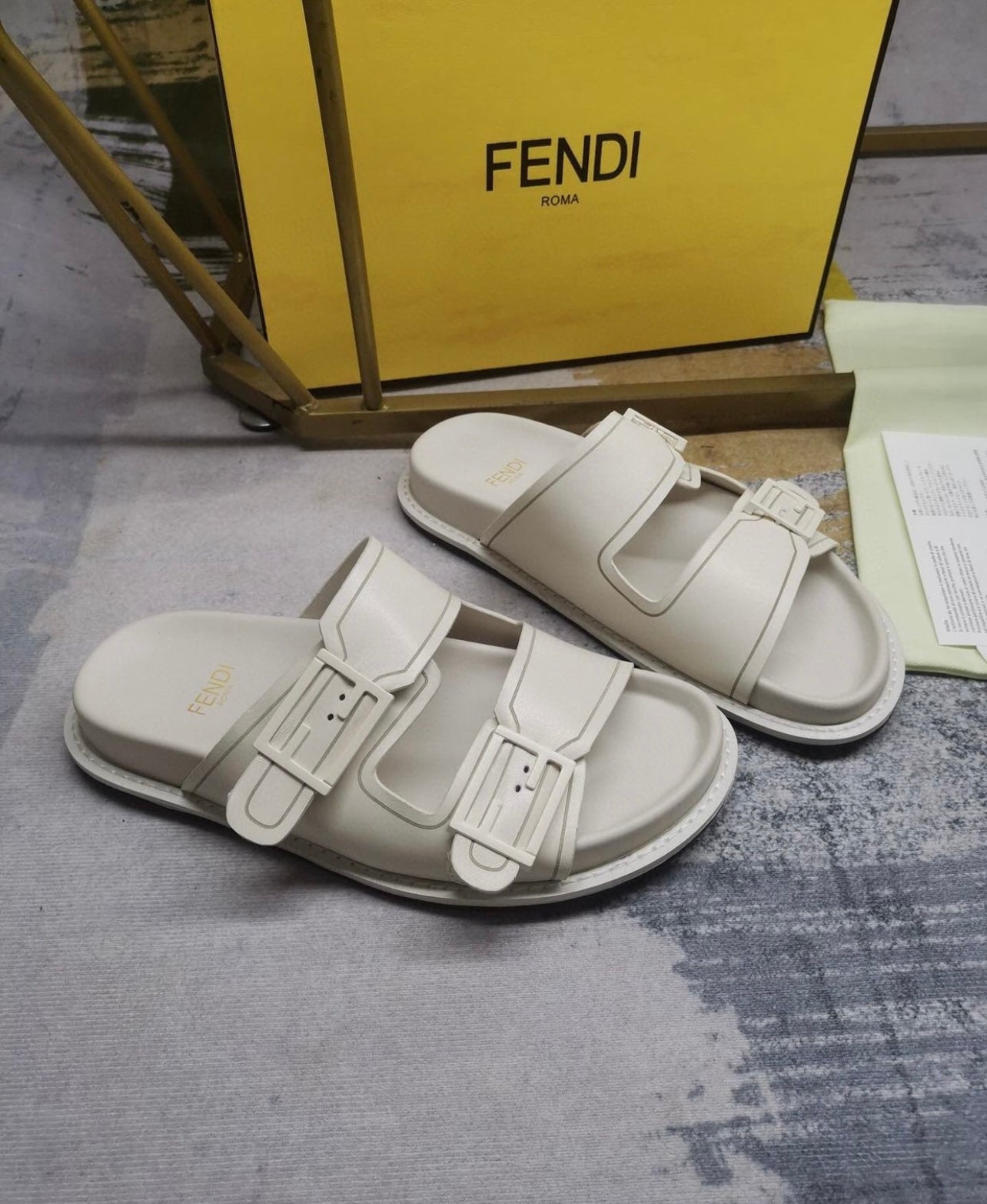 Feel Sandals