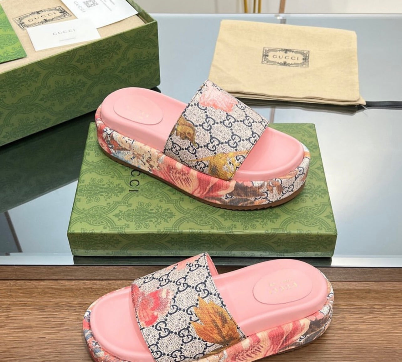 GG Flora Slide Sandal