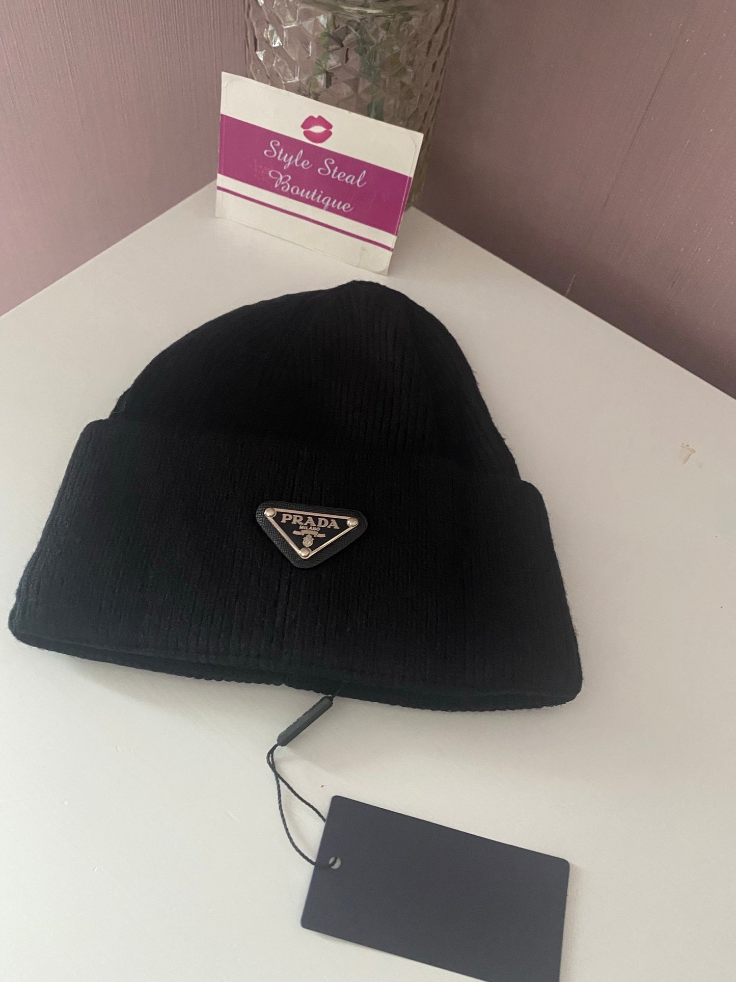 Logo Beanie