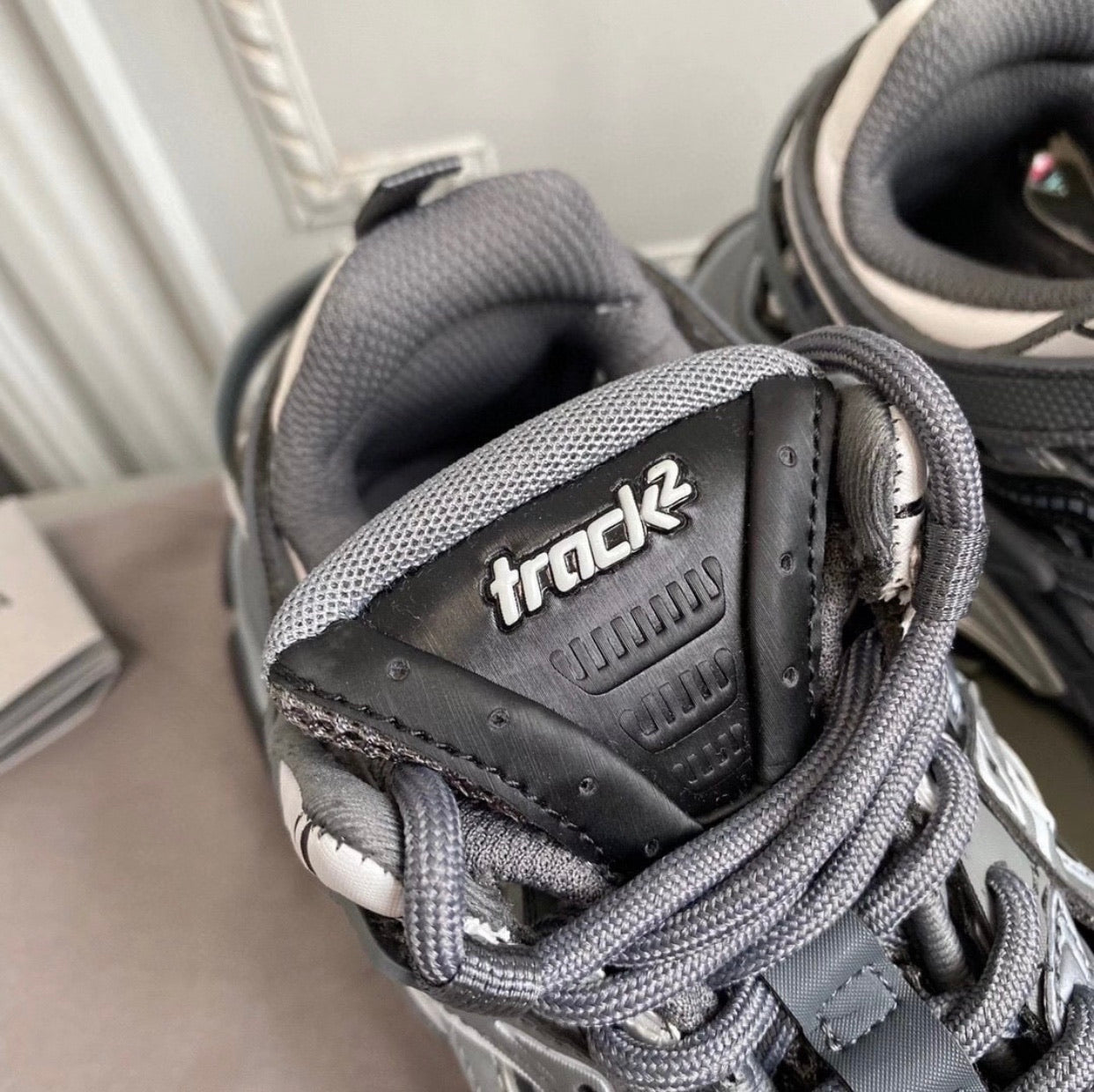 Track 2 Sneaker