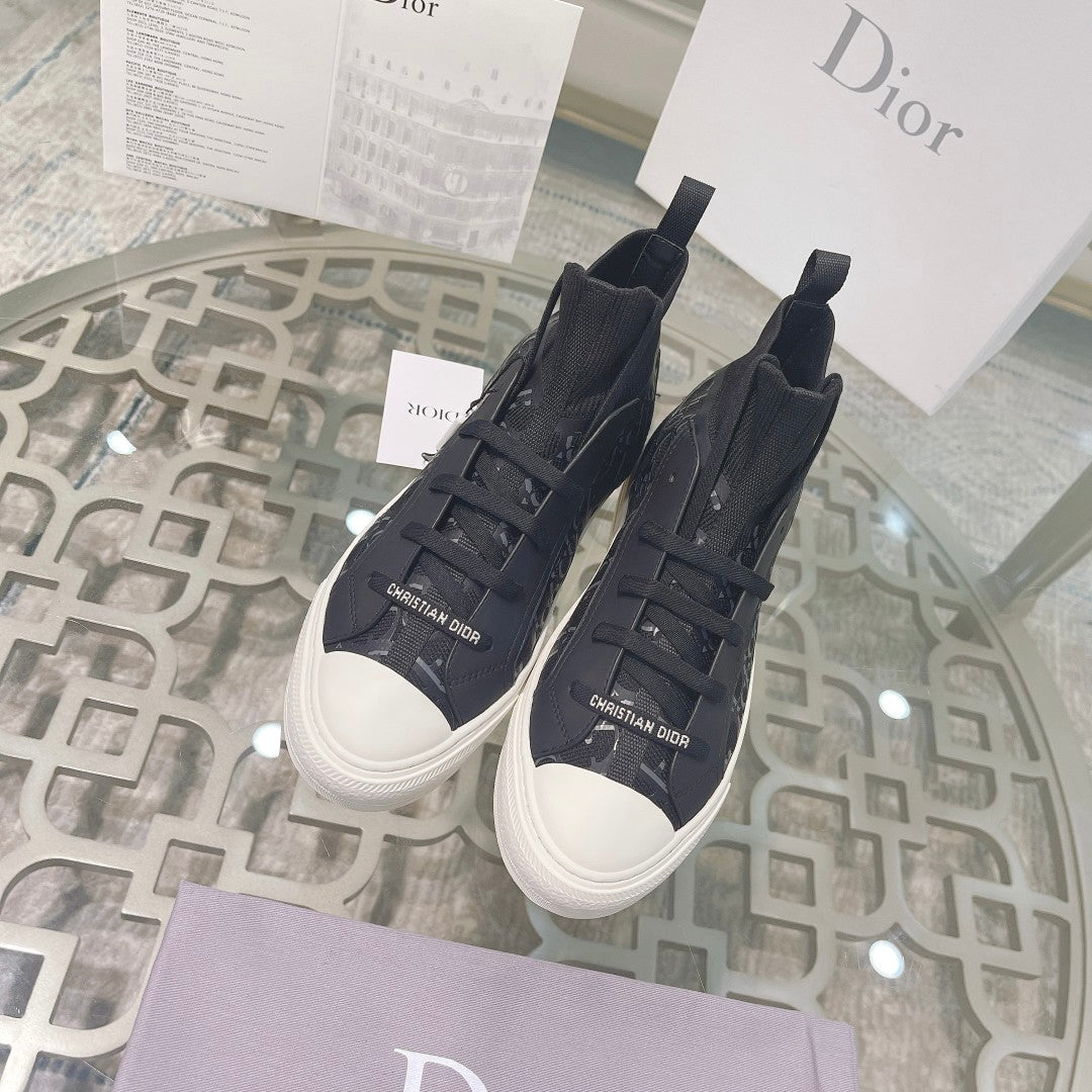 Walk n Dior Trainers