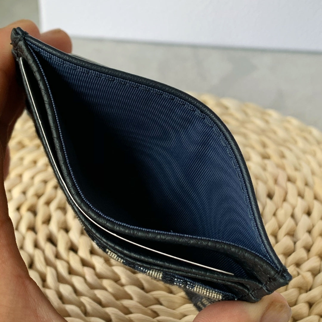 Oblique Card Holder