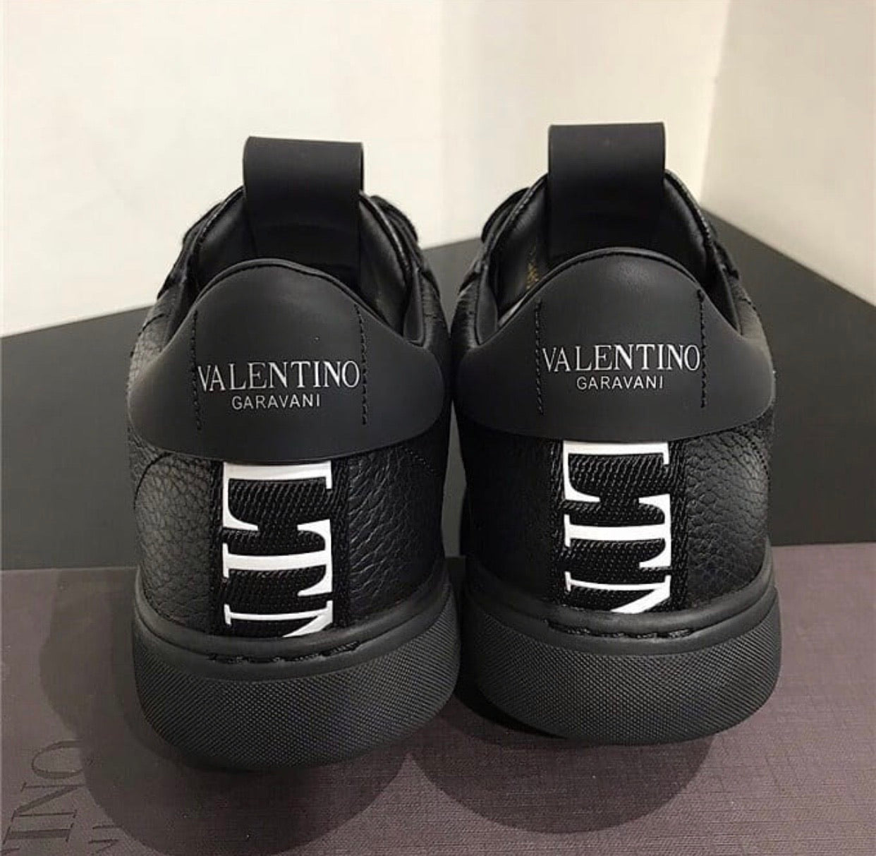 VLTN Sneaker