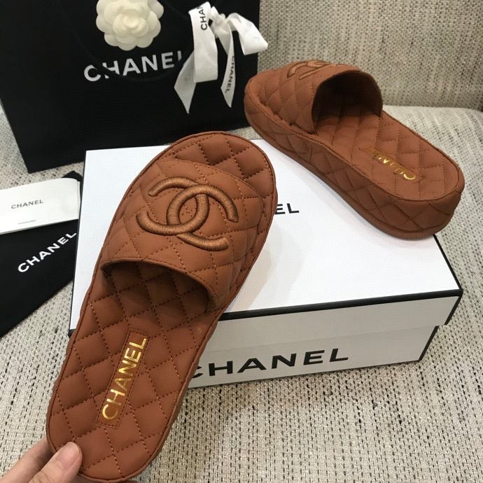 CC Leather Sandals