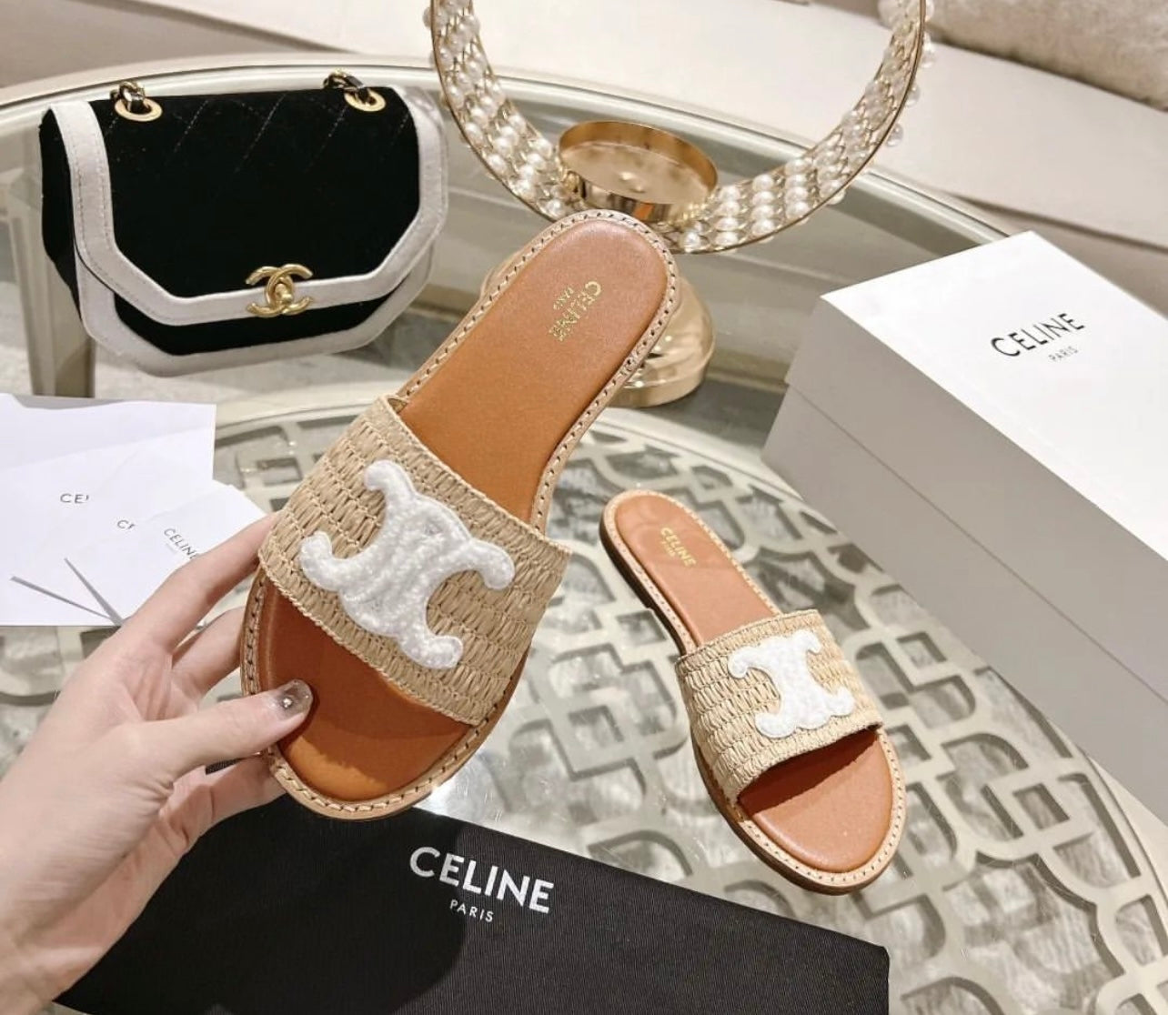 Triomphe Sandals