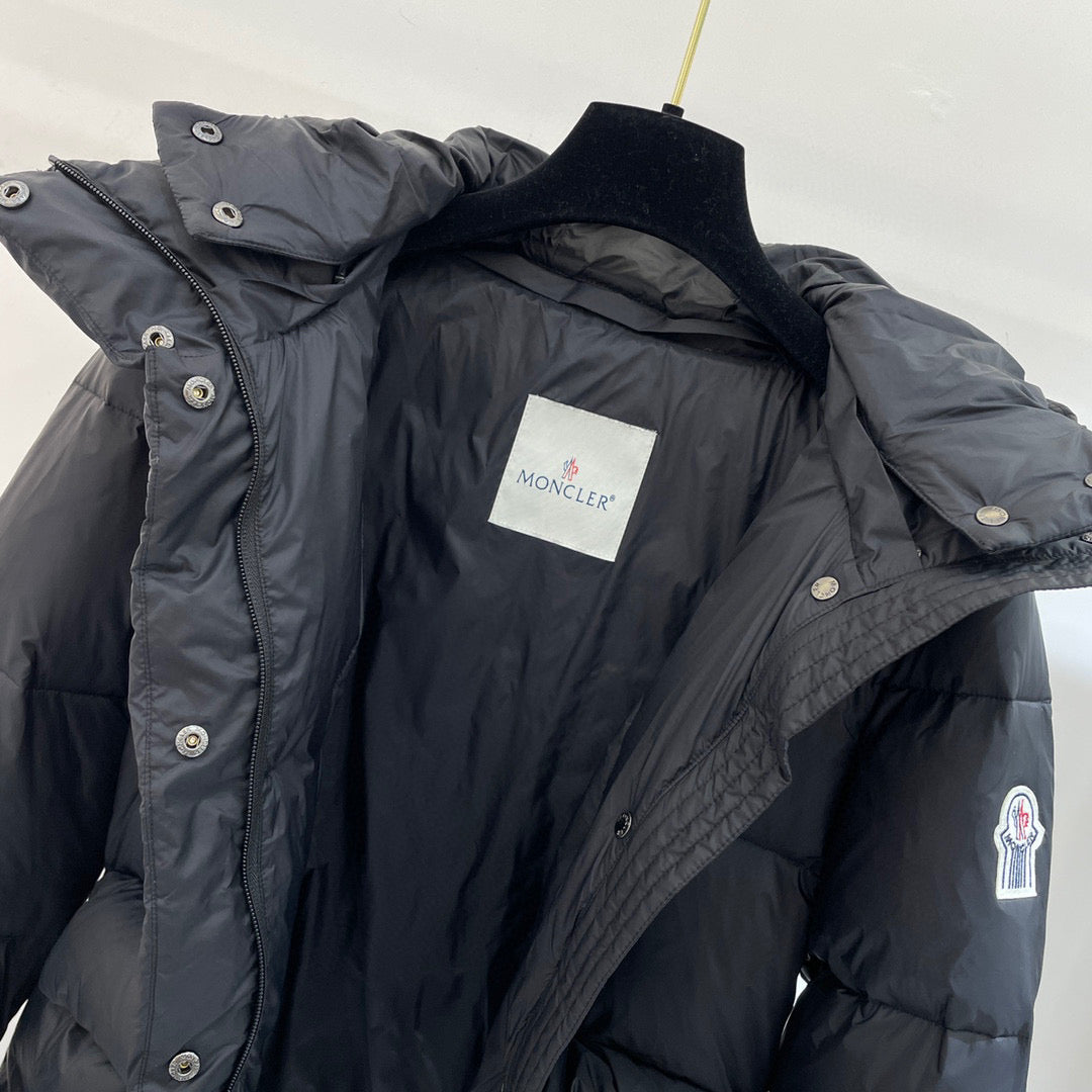 Medel Jacket