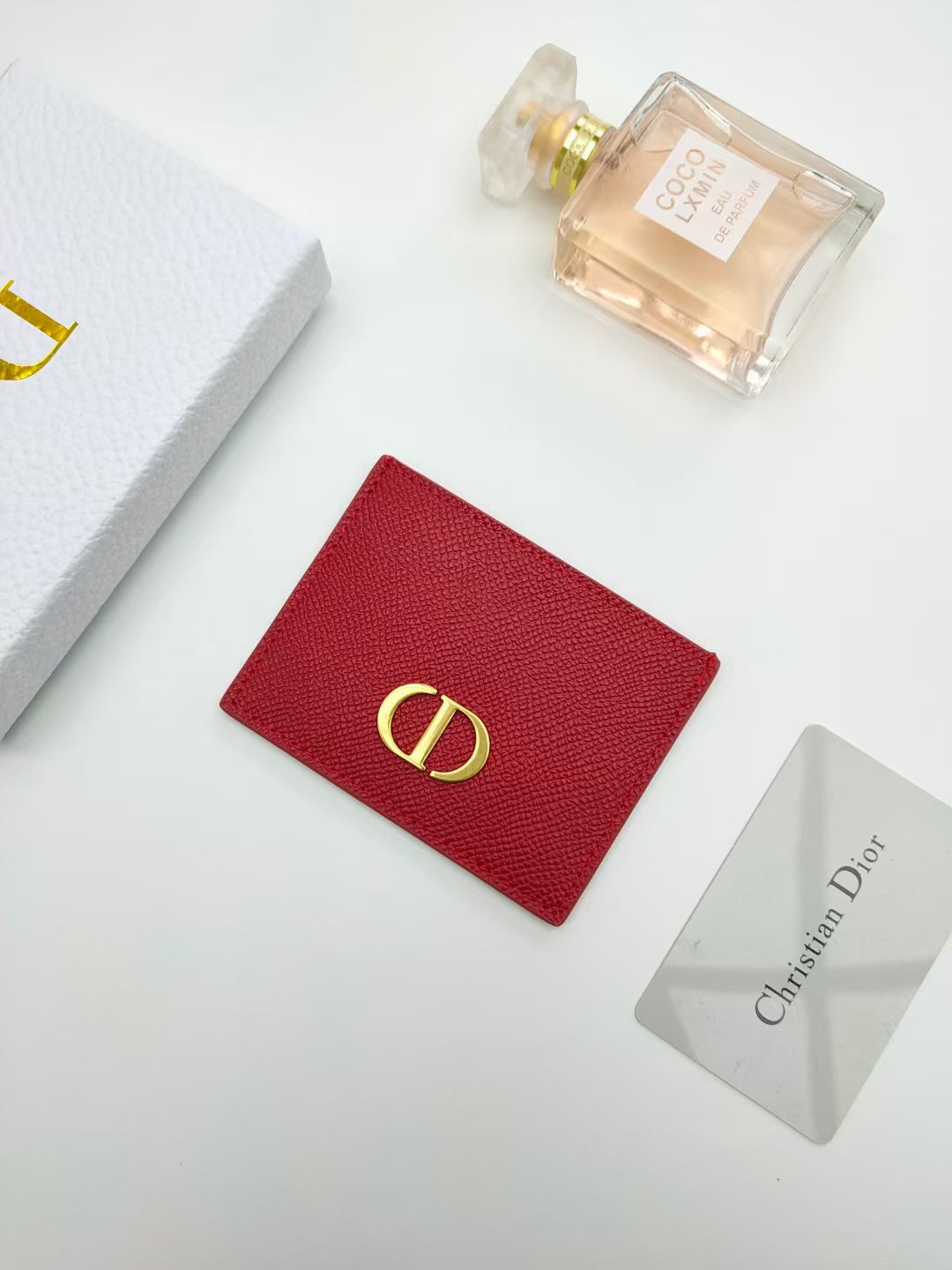 Montaigne Card Holder