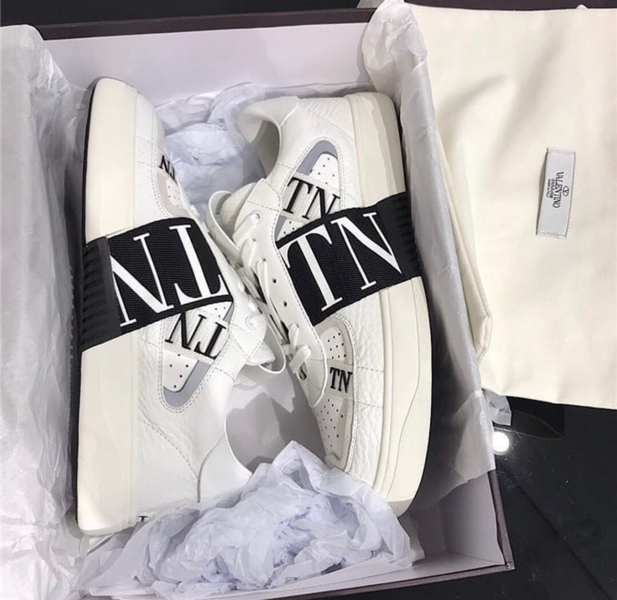 VLTN Sneaker