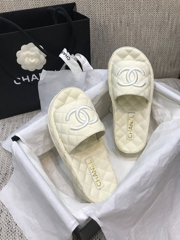 CC Leather Sandals