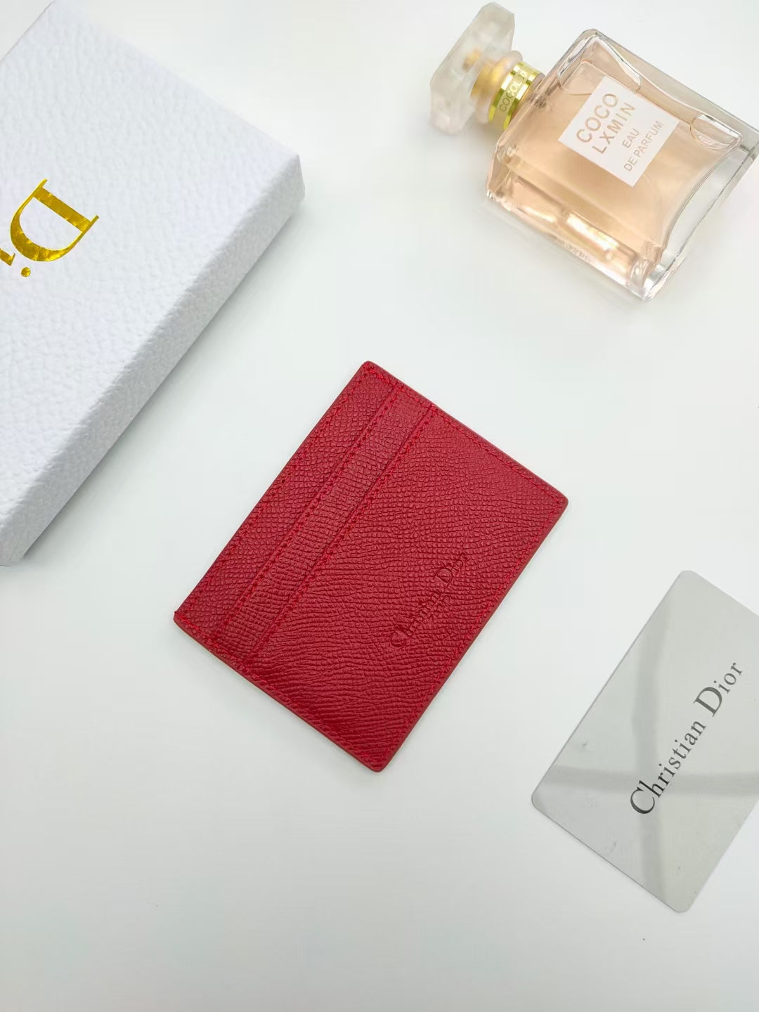 Montaigne Card Holder