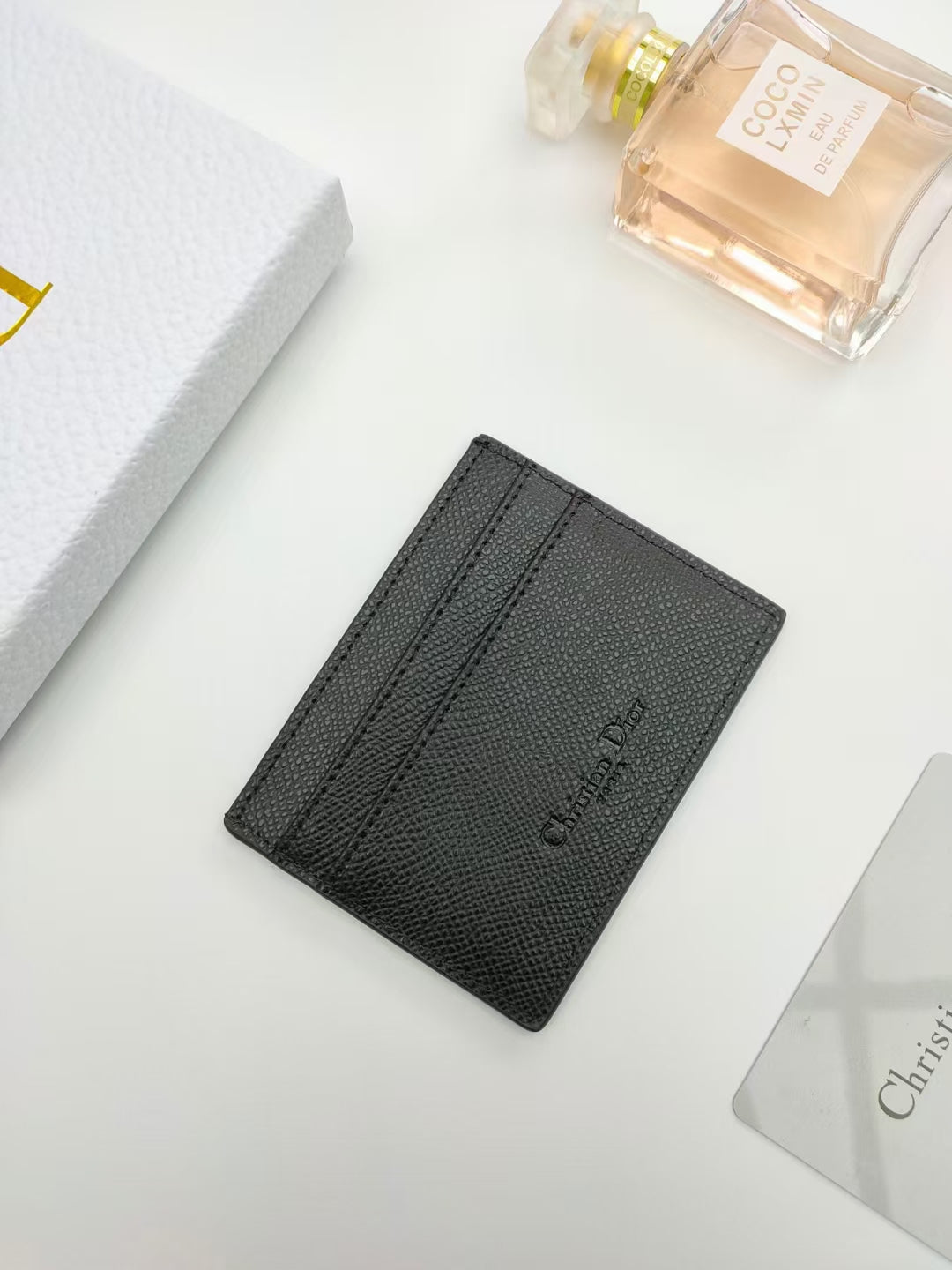 Montaigne Card Holder